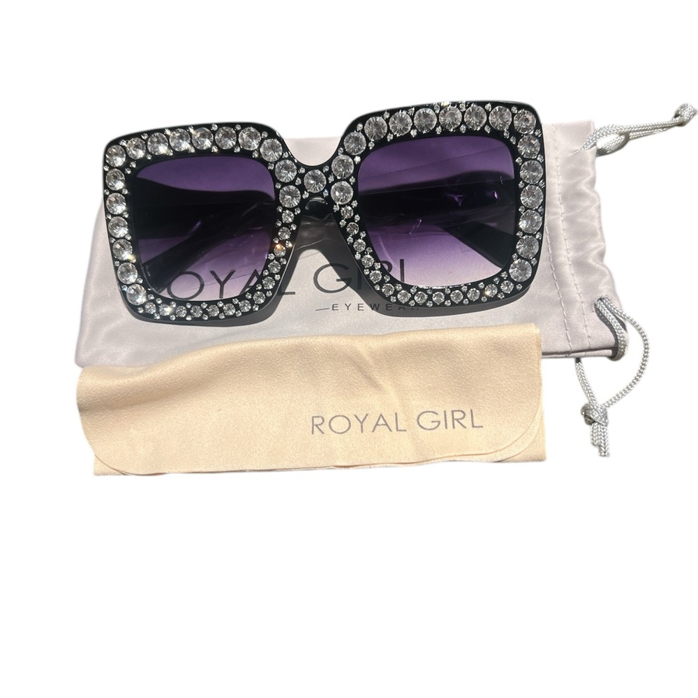 Royal Girl Black Sunglasses with Purple Lenses
